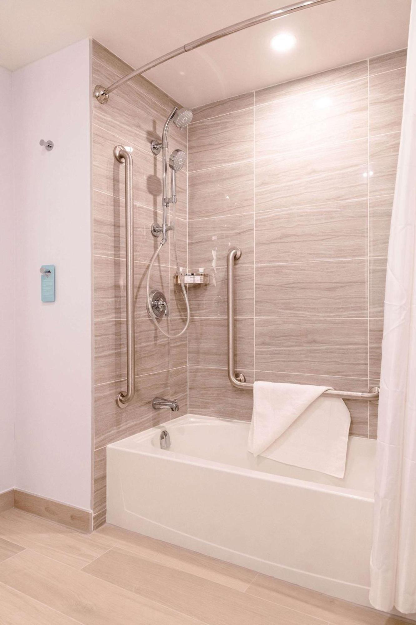 Hilton Garden Inn Sudbury, Ontario, Canada Екстериор снимка