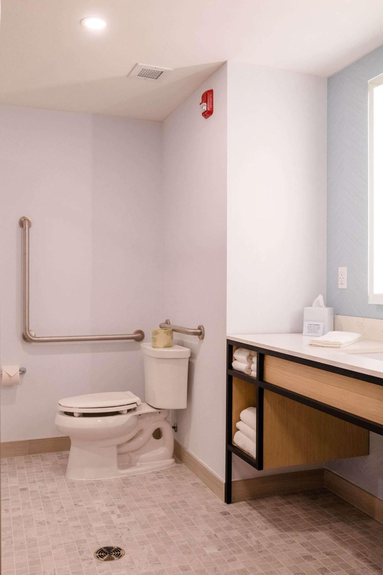 Hilton Garden Inn Sudbury, Ontario, Canada Екстериор снимка